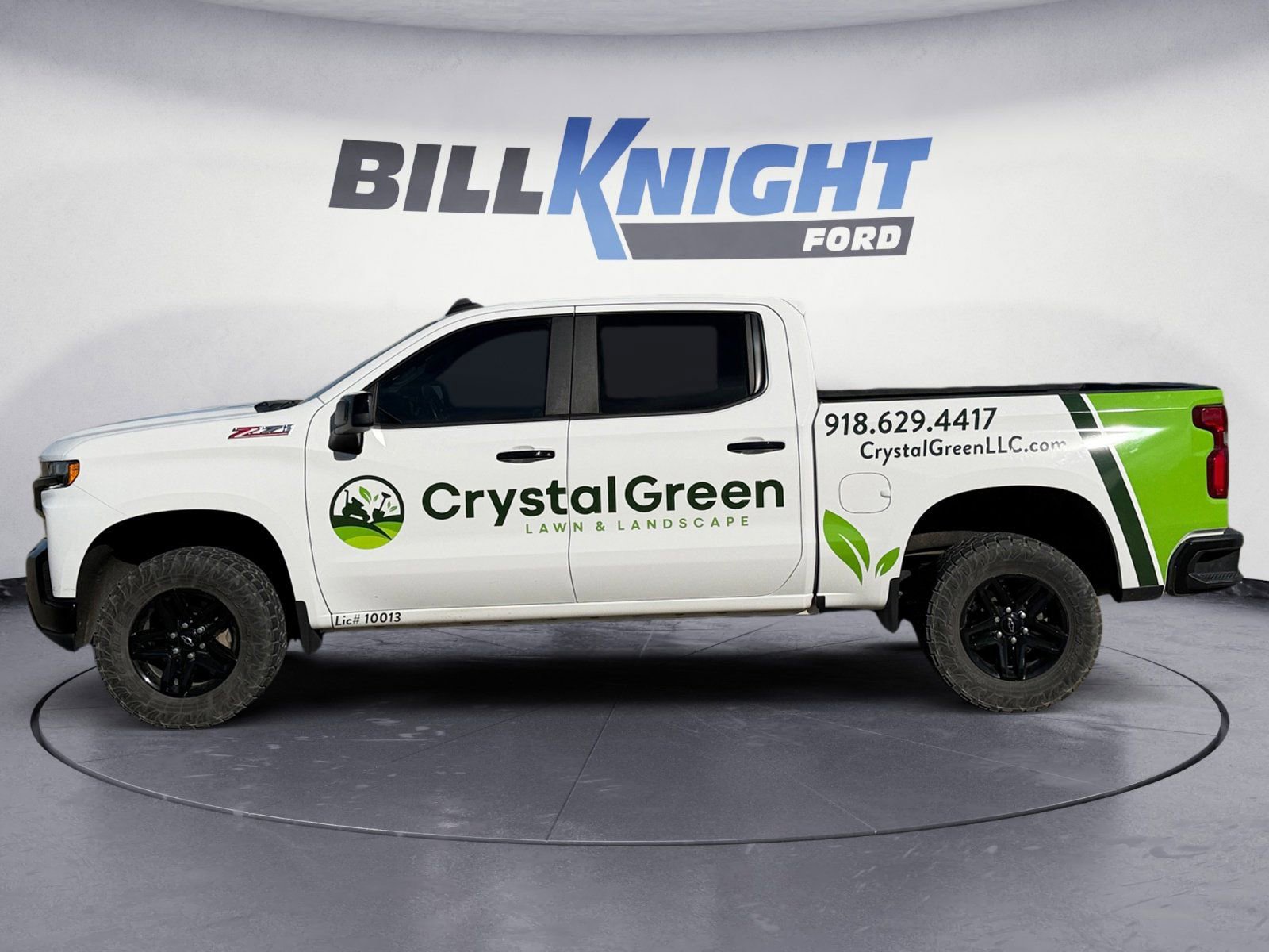 Used 2021 Chevrolet Silverado 1500 LT Trail Boss w/ Convenience Package II image 2