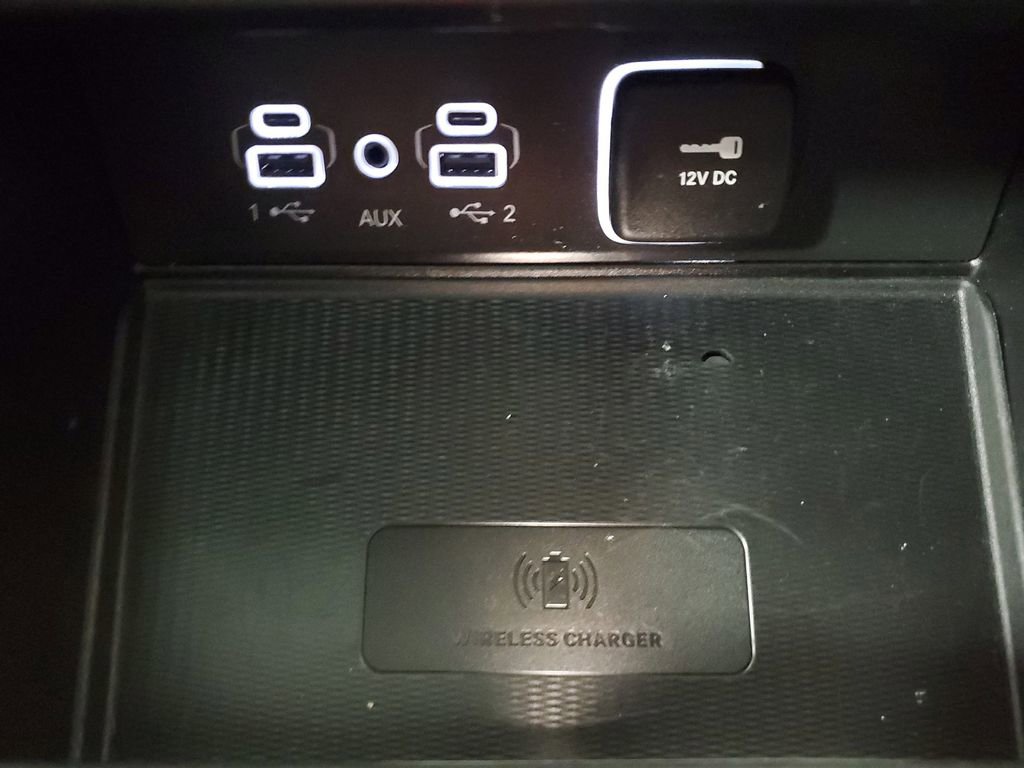 Used 2024 Jeep Grand Cherokee L Altitude image 21