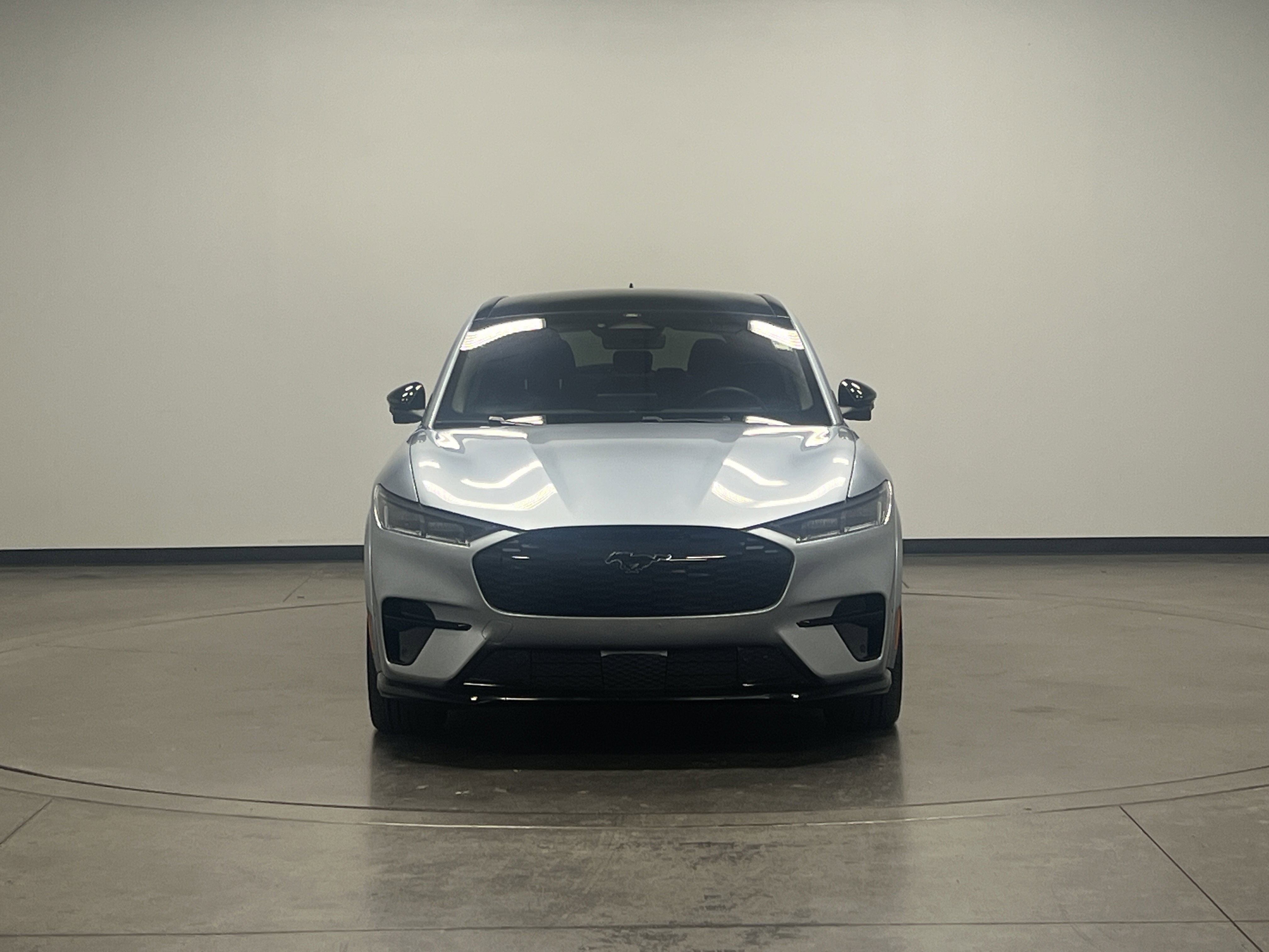 Used 2022 Ford Mustang Mach-E GT image 3