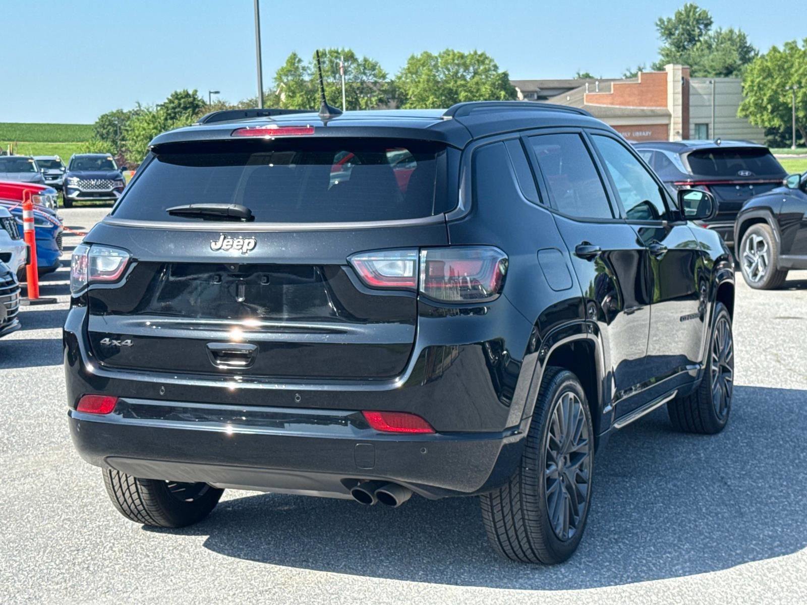 Used 2022 Jeep Compass High Altitude image 24