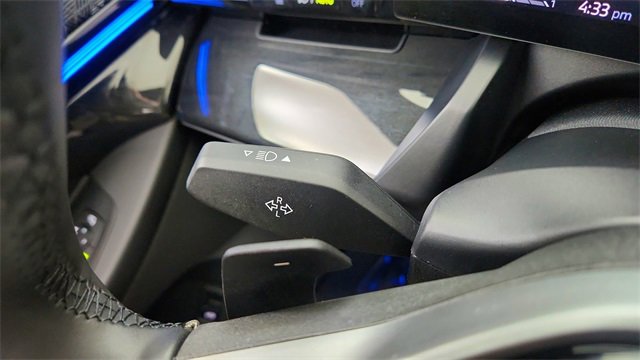 Used 2024 BMW 530i xDrive image 40