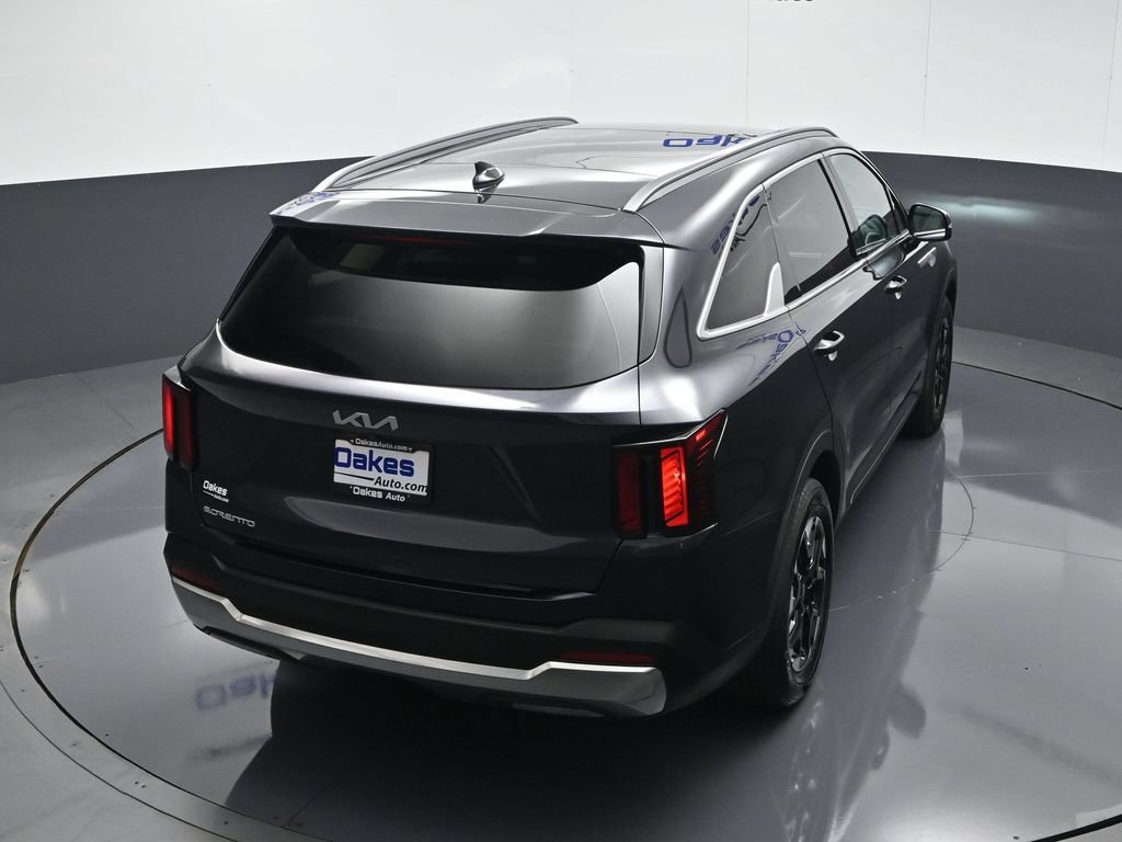 Certified 2025 Kia Sorento S w/ Panoramic Sunroof Package FWD image 55