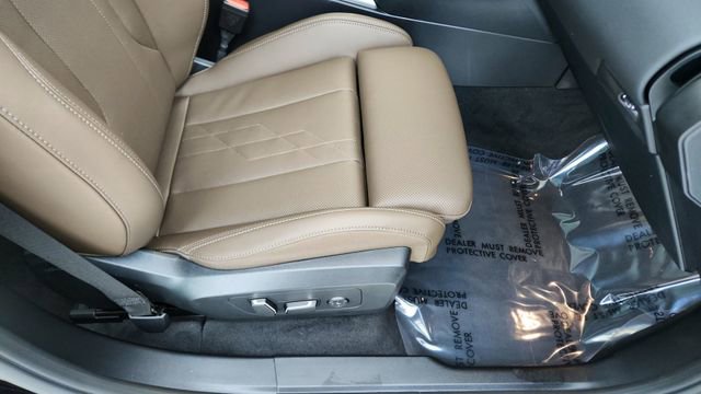 Used 2025 BMW X3 M50 w/ Premium Package image 23