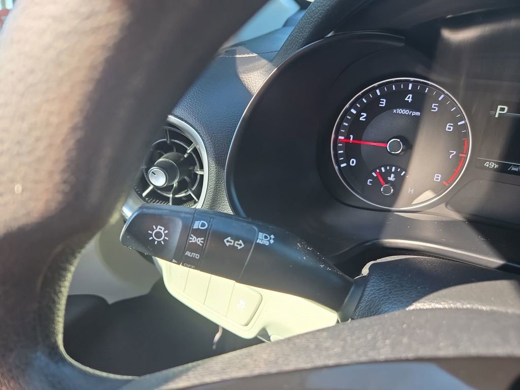 Used 2022 Kia Forte LXS image 29