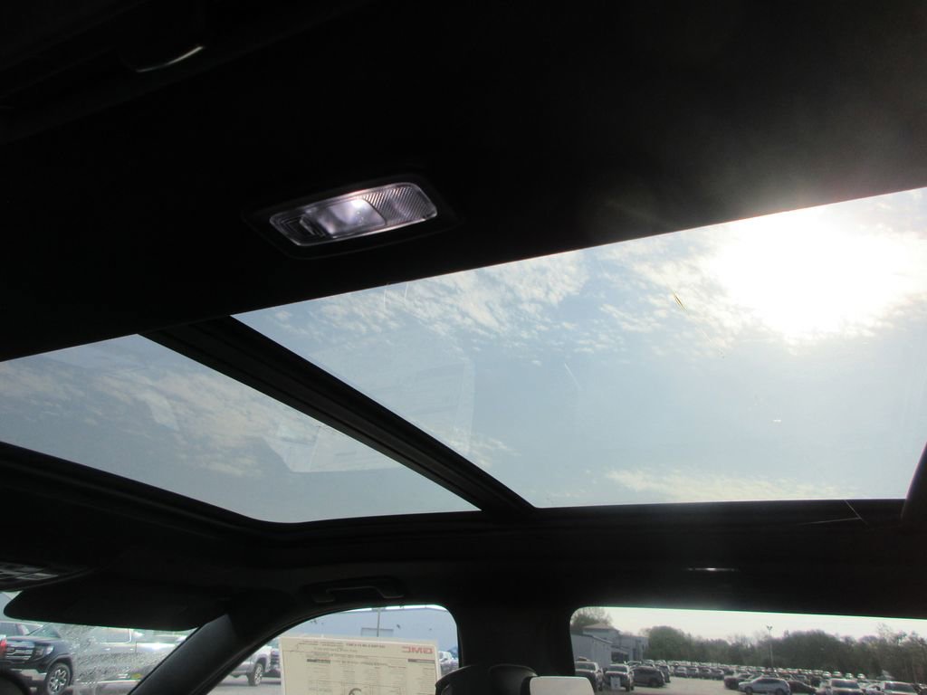 New 2026 GMC Yukon XL AT4 Ultimate image 14