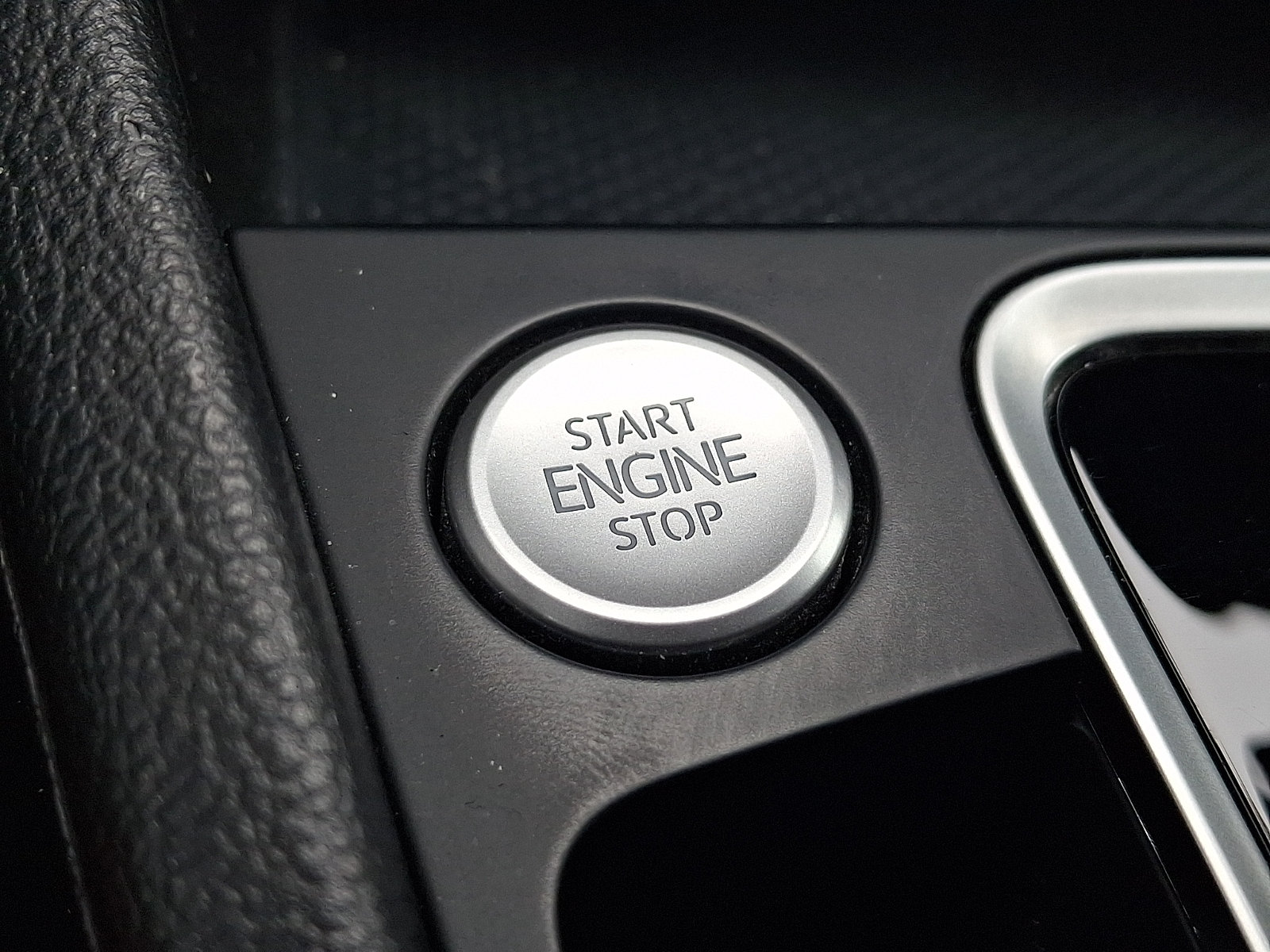 Used 2021 Volkswagen Jetta R-Line FWD image 24