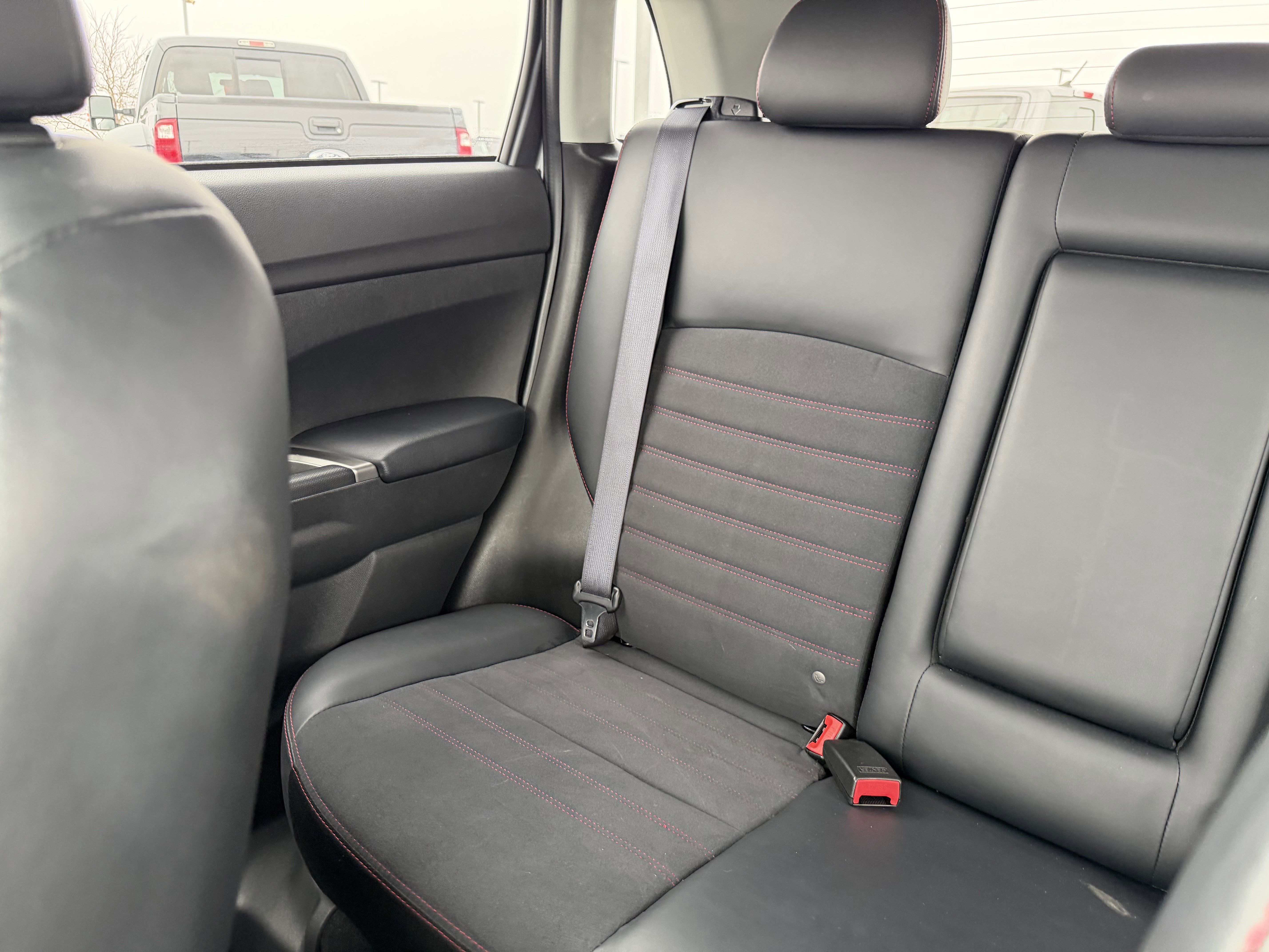 Used 2024 Mitsubishi Outlander Sport SE image 12
