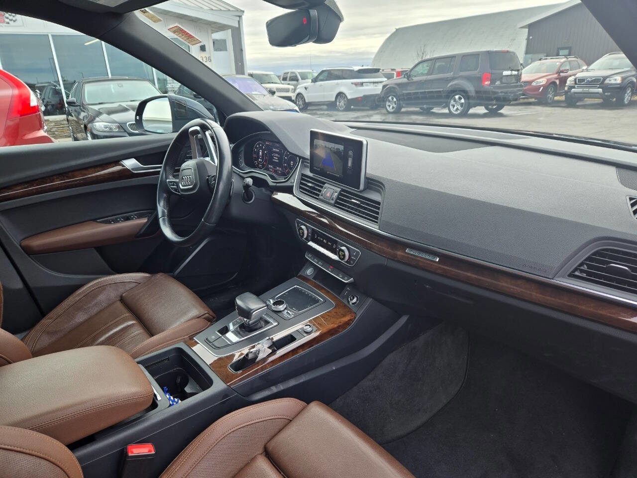 Used 2018 Audi Q5 2.0T Premium Plus w/ Premium Plus Package AWD/4WD image 18