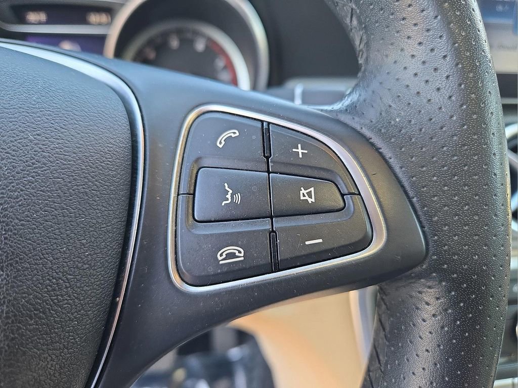 Used 2018 Mercedes-Benz GLA 250 4MATIC image 23