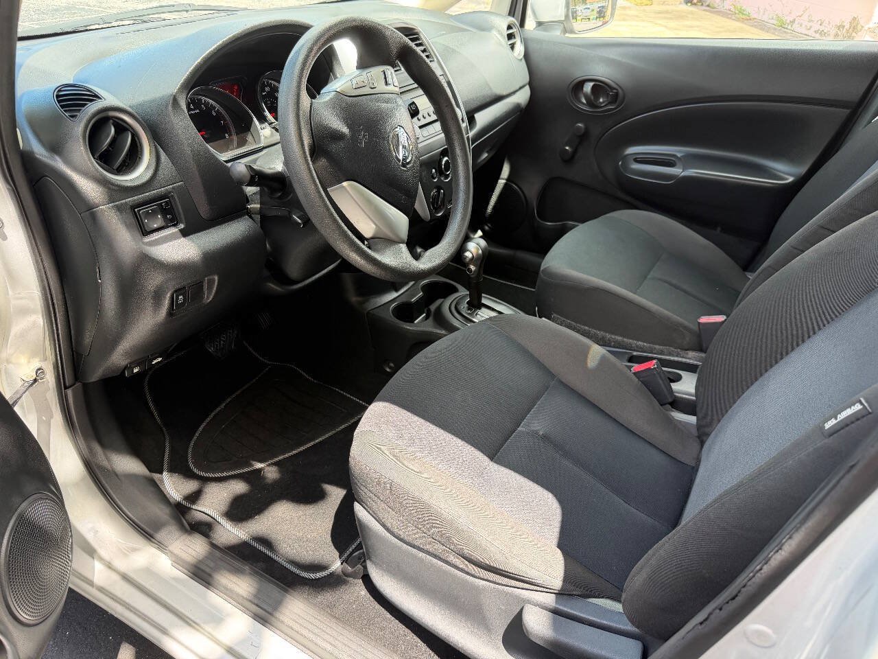 Used 2017 Nissan Versa Note S Plus FWD image 5