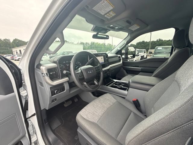Used 2025 Ford F250 XLT w/ FX4 Off-Road Package AWD/4WD image 28
