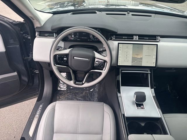 Used 2025 Land Rover Range Rover Velar S image 30