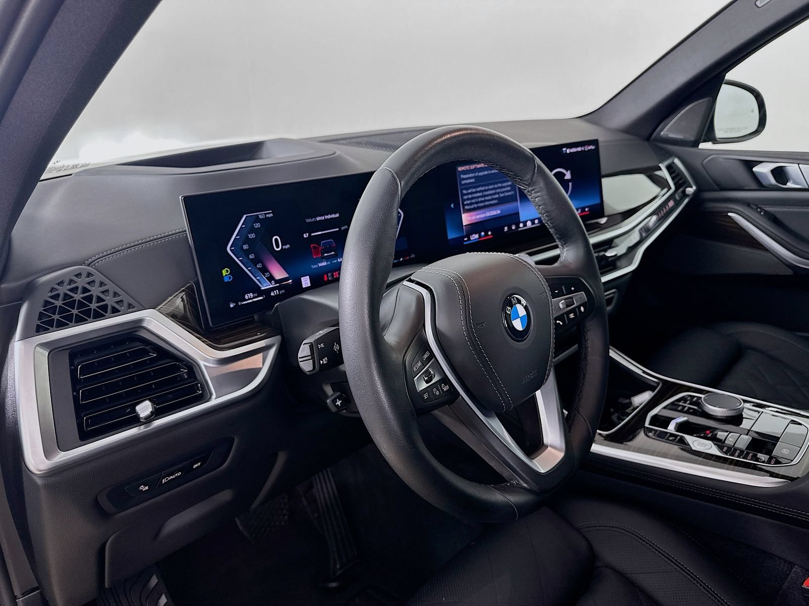 Used 2026 BMW X5 xDrive40i AWD/4WD image 33