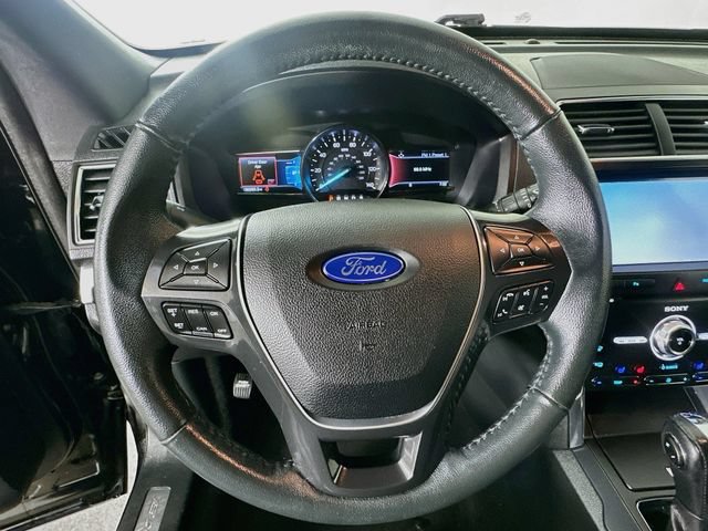 Used 2019 Ford Explorer Limited w/ Class III Trailer Tow Package AWD/4WD image 25