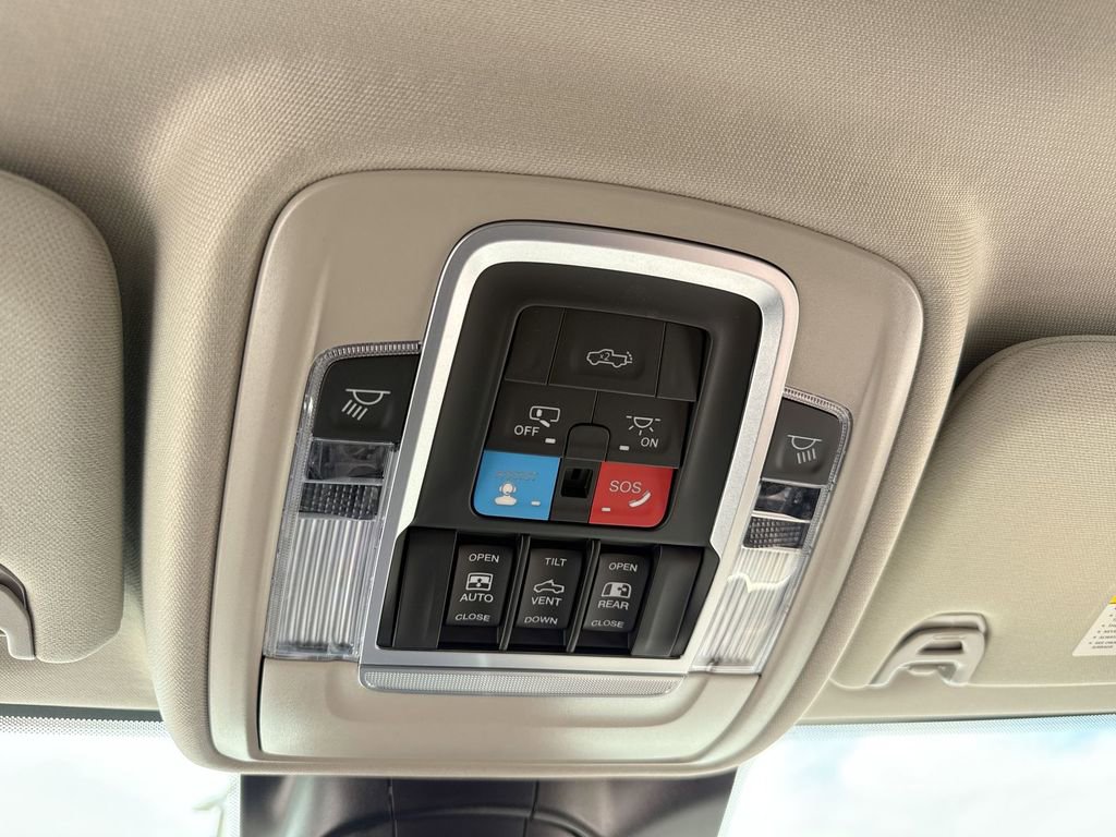 New 2026 RAM 2500 Limited AWD/4WD image 20