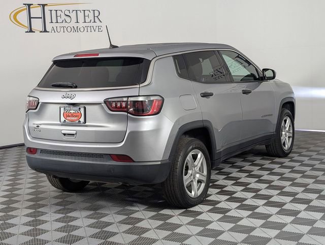 Used 2023 Jeep Compass Sport AWD/4WD image 7