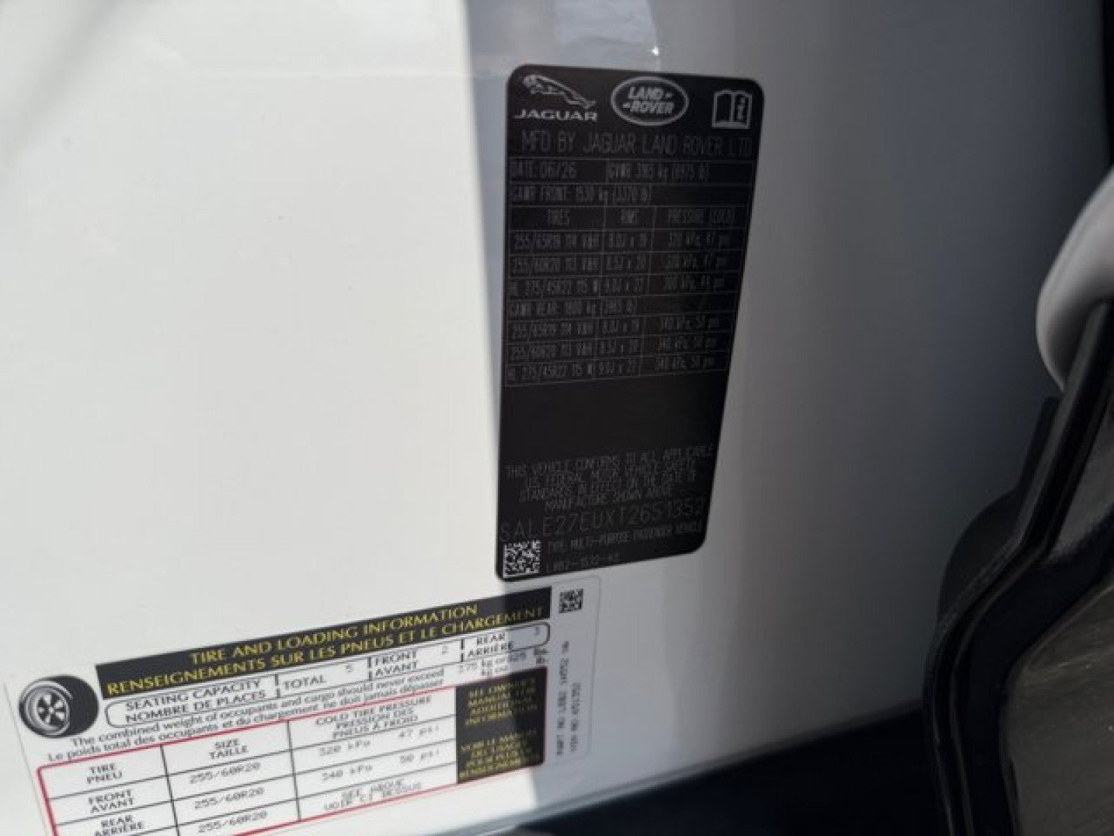 New 2026 Land Rover Defender 110 X-Dynamic SE AWD/4WD image 22