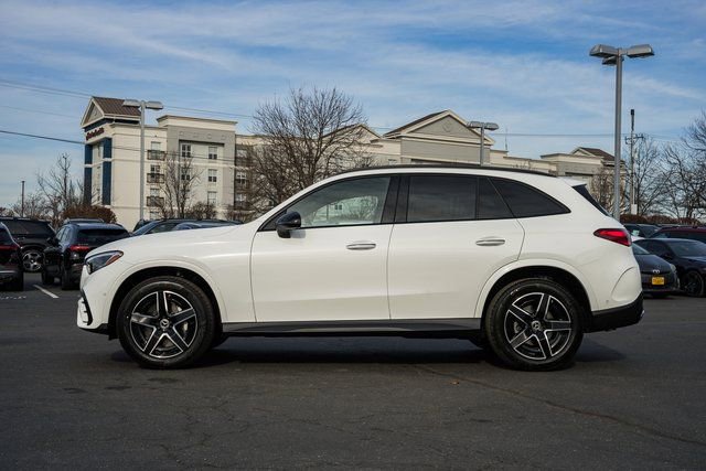 New 2026 Mercedes-Benz GLC 300 4MATIC image 4