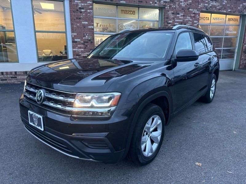 Used 2018 Volkswagen Atlas S image 1