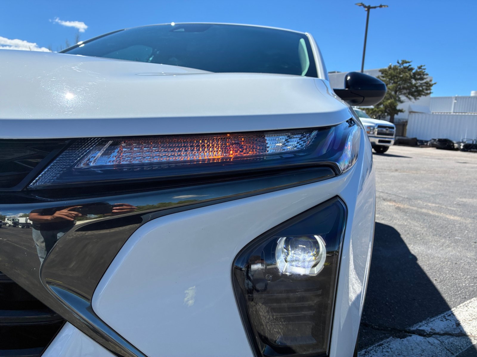 Used 2024 Chevrolet Trax RS FWD image 9