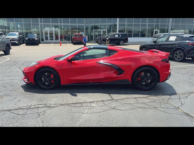 Certified 2021 Chevrolet Corvette Stingray Premium Cpe w/ Z51 Performance Package RWD image 5