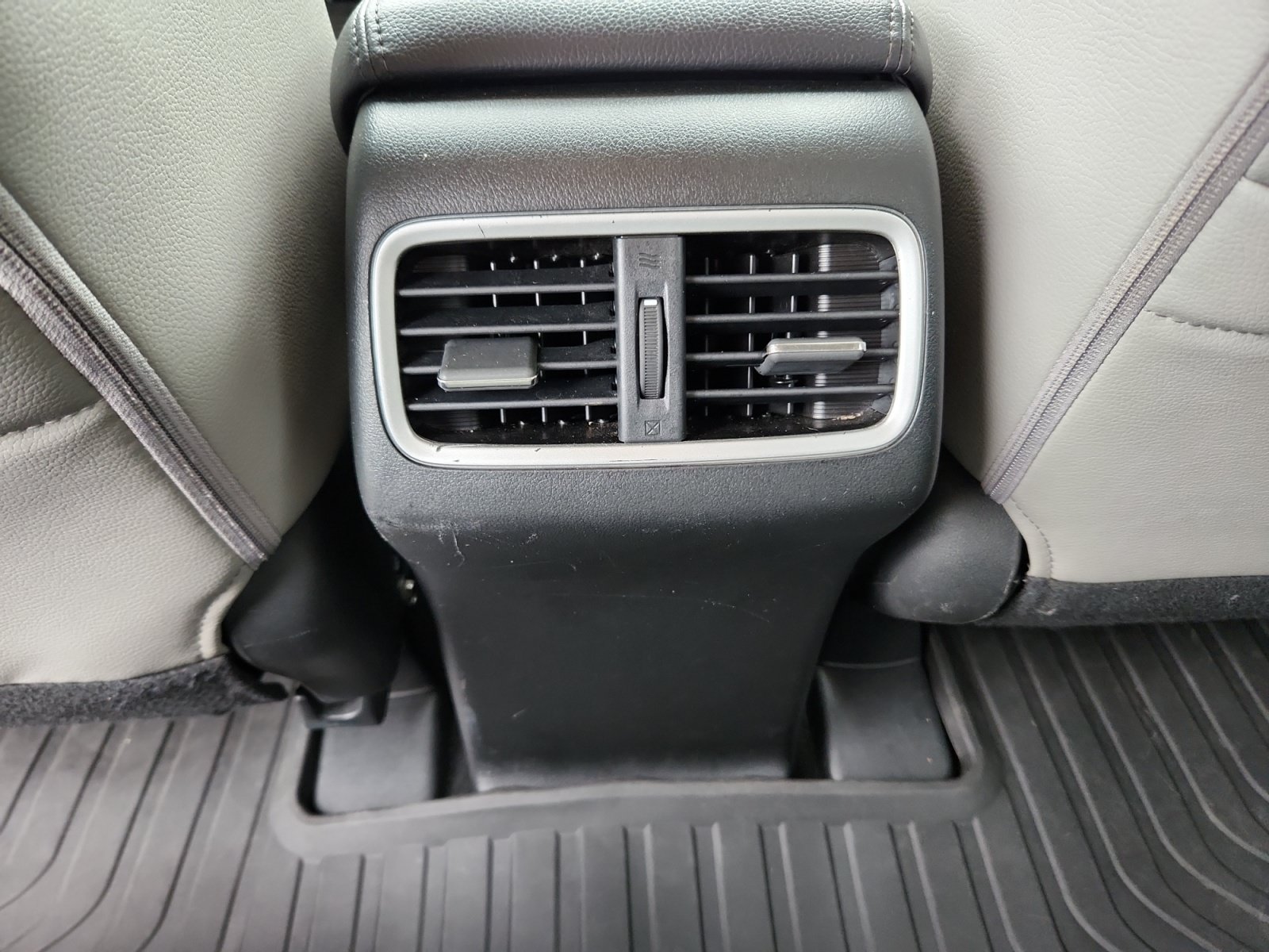 Used 2015 Honda CR-V EX-L image 18