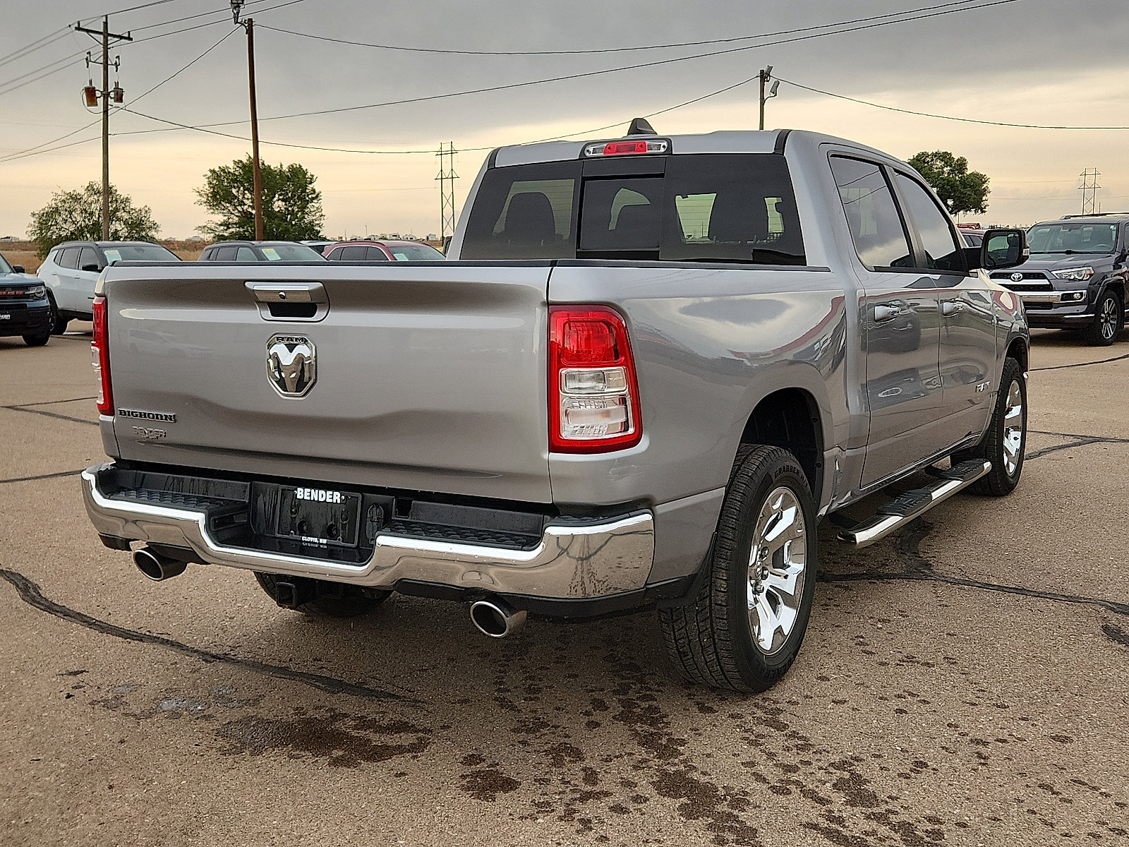 Used 2019 RAM 1500 Big Horn RWD image 4