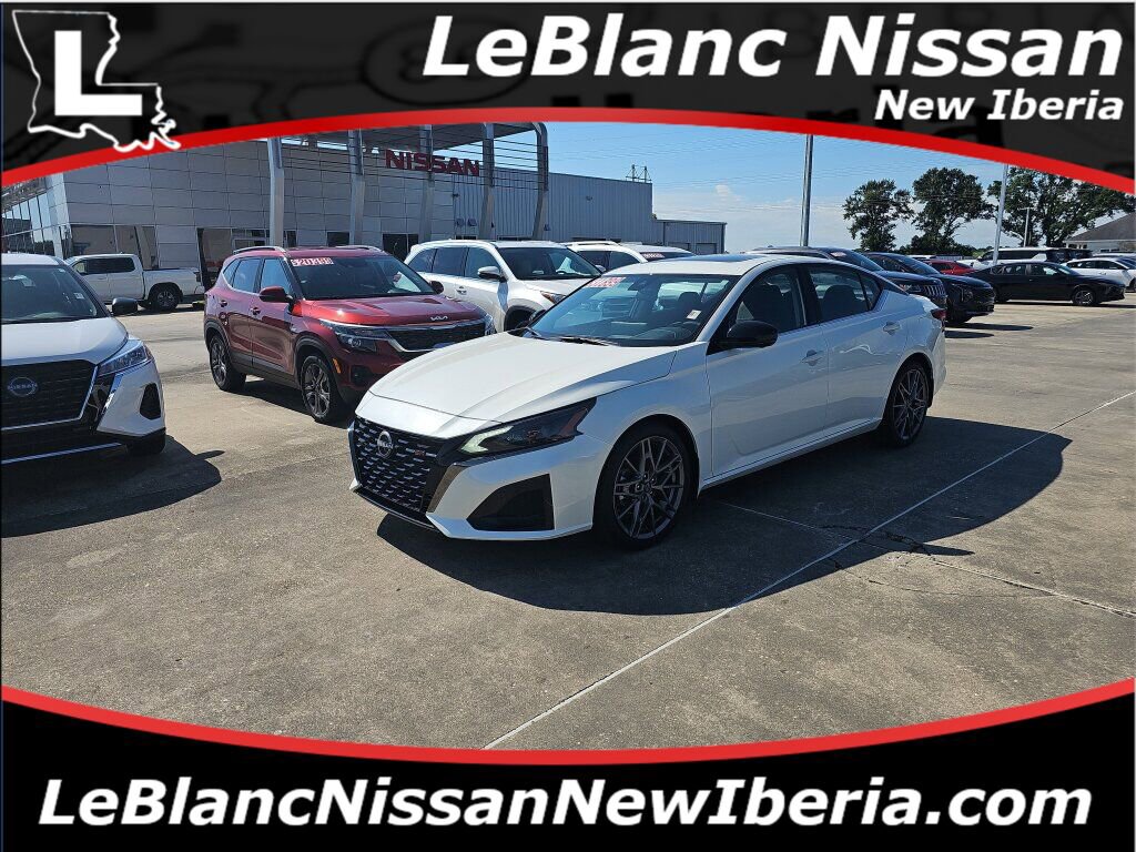Used 2024 Nissan Altima 2.0 SR