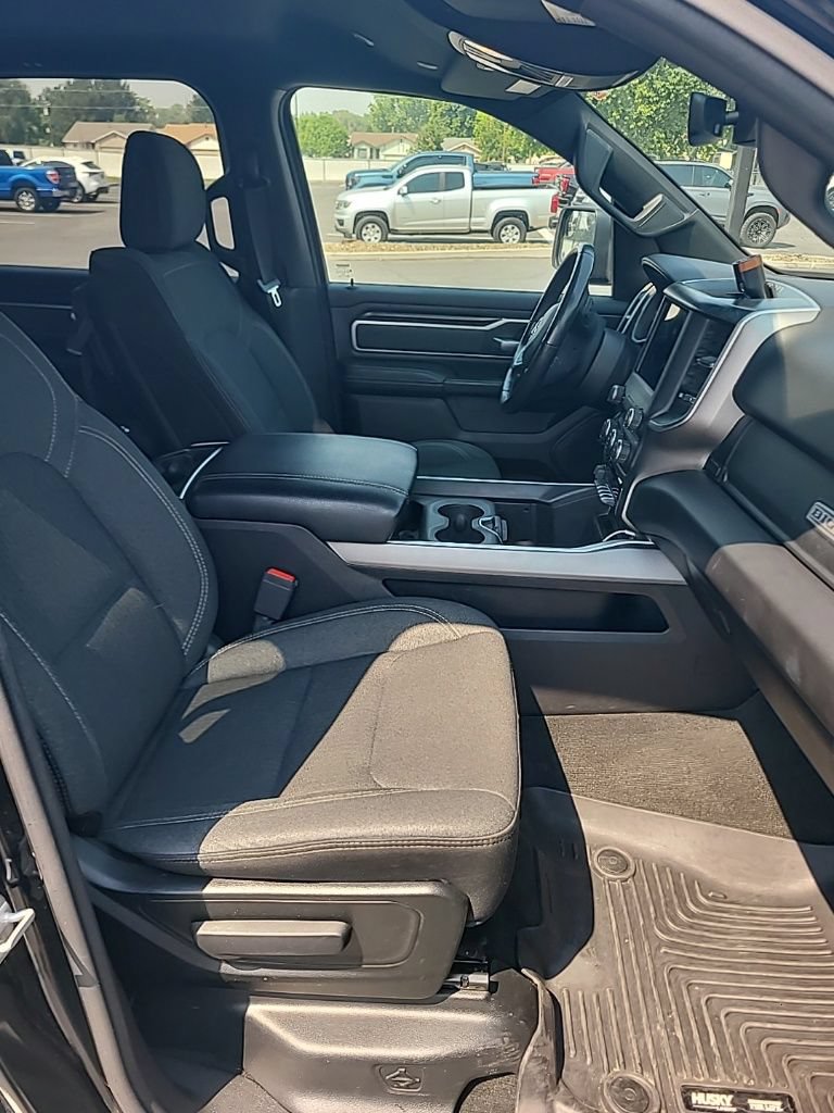 Used 2020 RAM 1500 Big Horn AWD/4WD image 14