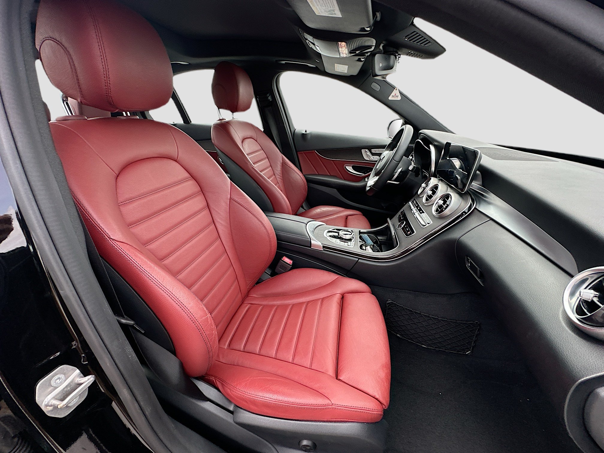 Used 2020 Mercedes-Benz C 300 Sedan image 29