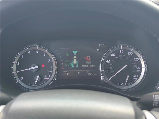 Used 2022 Toyota Highlander XLE FWD image 12
