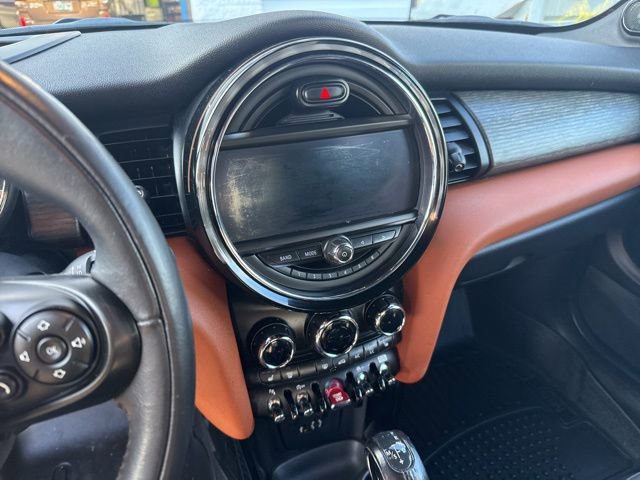 Used 2018 MINI Cooper S image 13