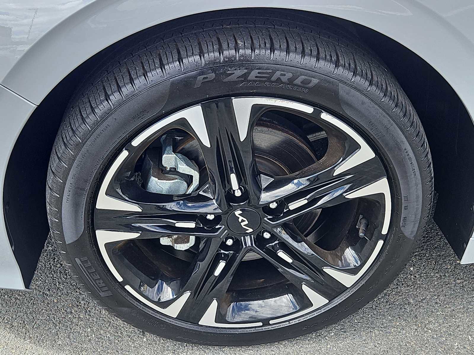 Used 2024 Kia K5 GT-Line w/ GT-Line Premium Package AWD/4WD image 6