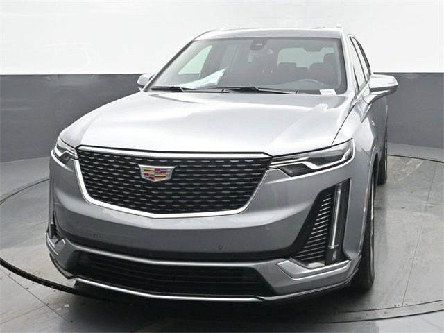 Certified 2025 Cadillac XT6 Premium Luxury image 1