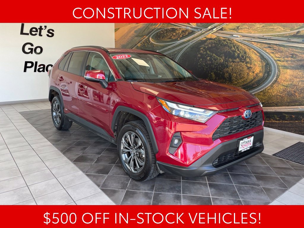 Used 2022 Toyota RAV4 XLE Premium AWD/4WD image 1
