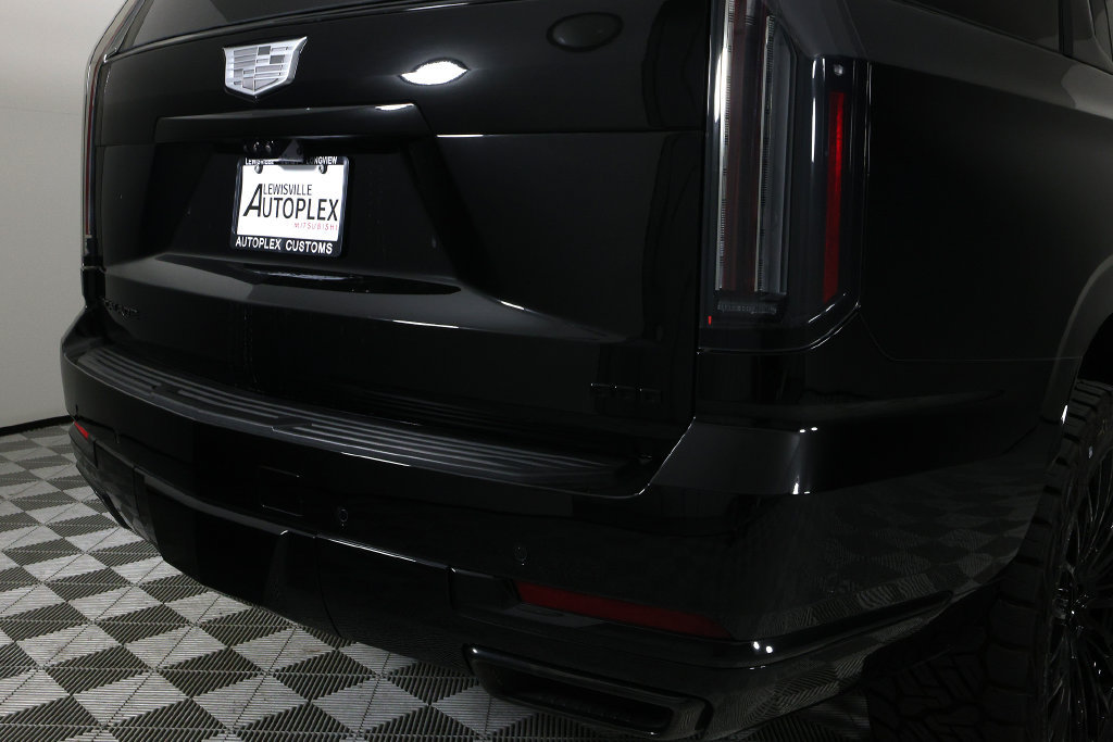 Used 2026 Cadillac Escalade Sport w/ LPO, ONYX Package AWD/4WD image 54