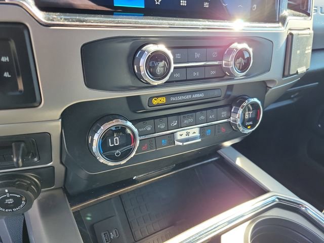 Used 2022 Ford F250 Lariat w/ Lariat Ultimate Package image 21