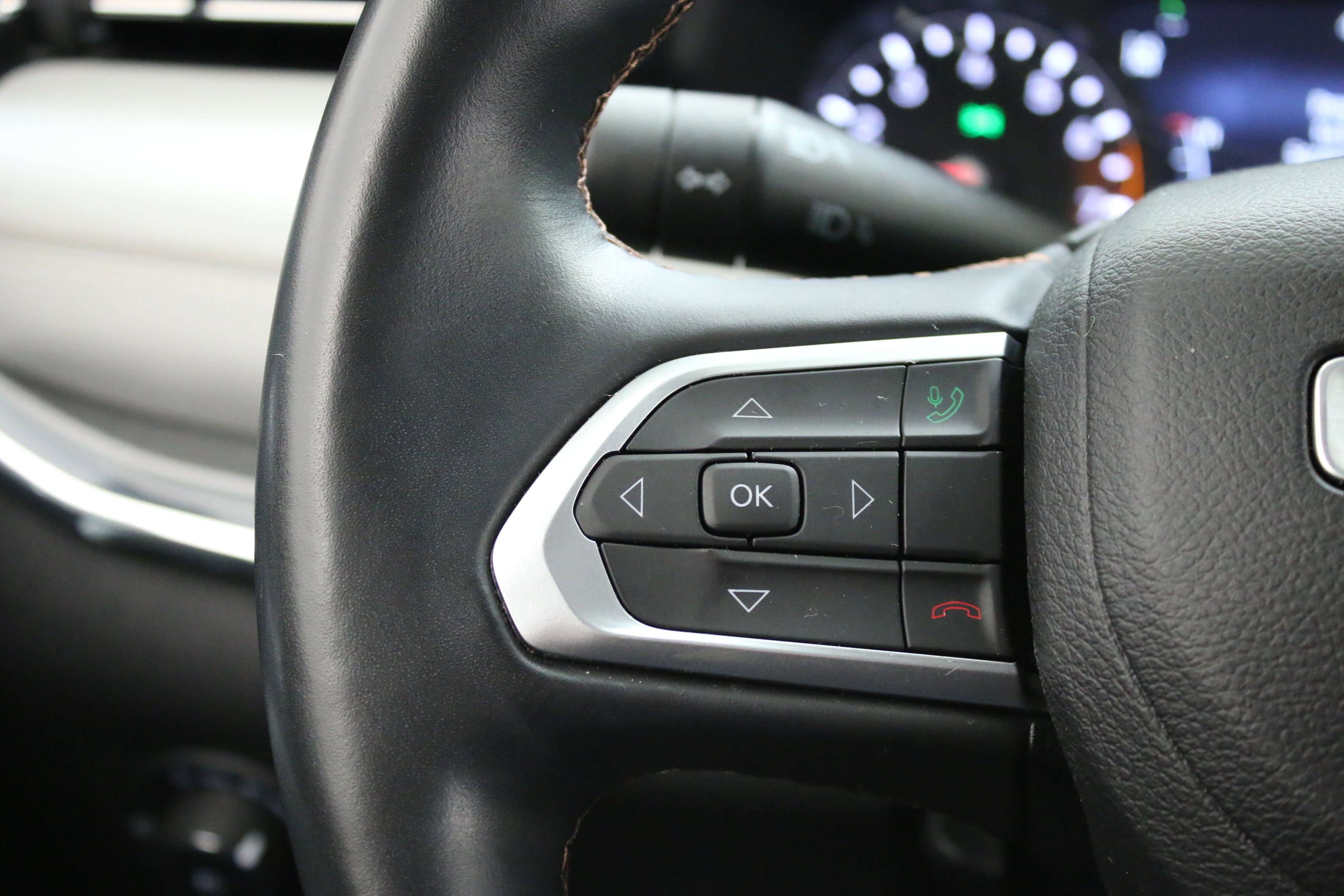 Used 2022 Jeep Compass Limited image 14