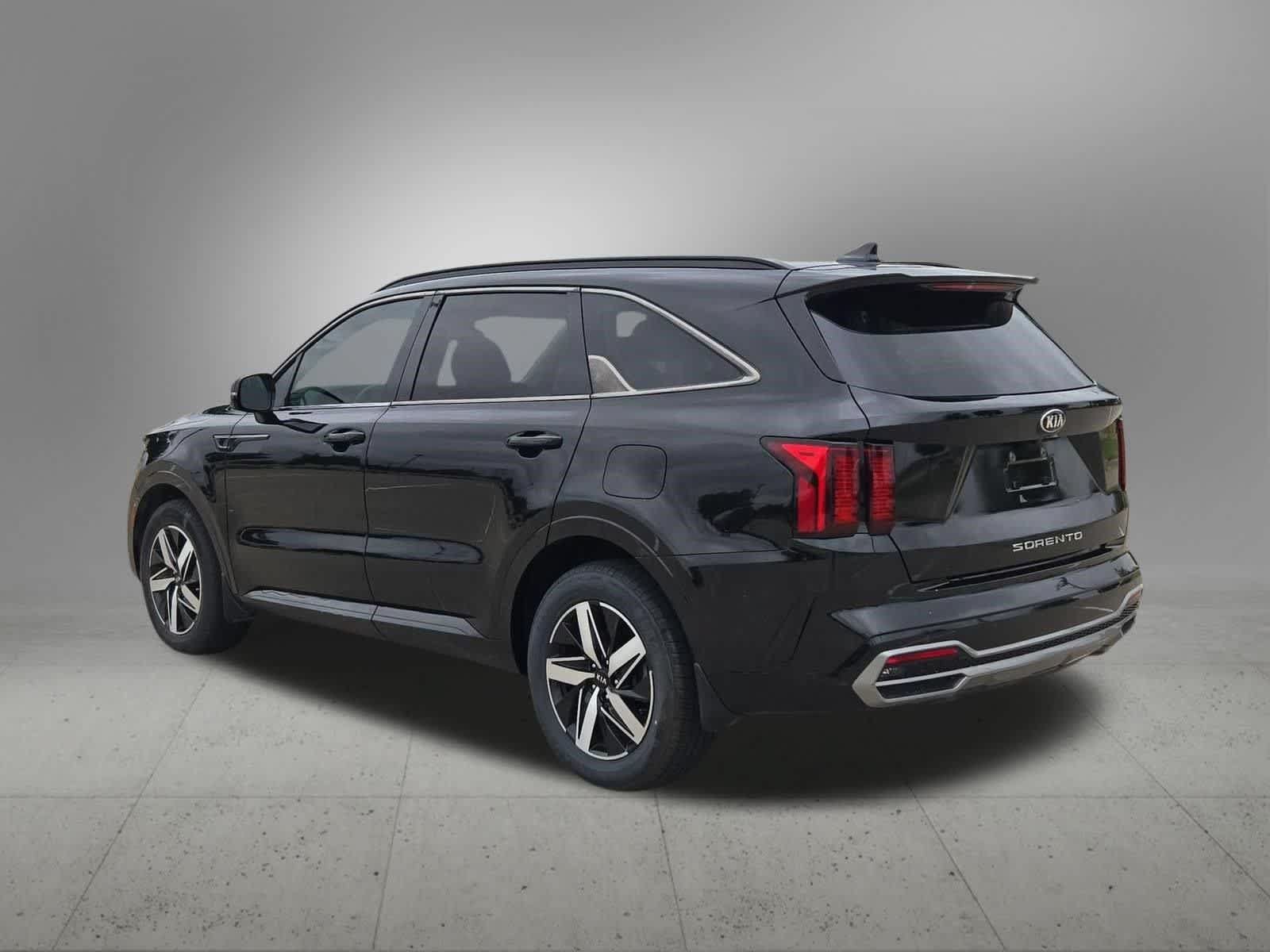 Certified 2021 Kia Sorento S w/ Panoramic Sunroof Package FWD image 4