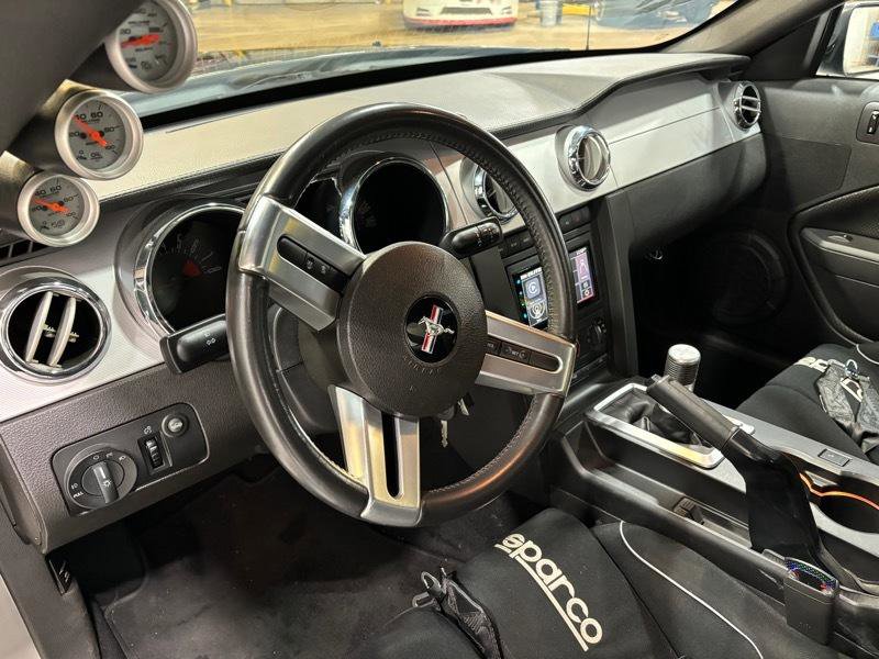 Used 2009 Ford Mustang GT Premium image 18