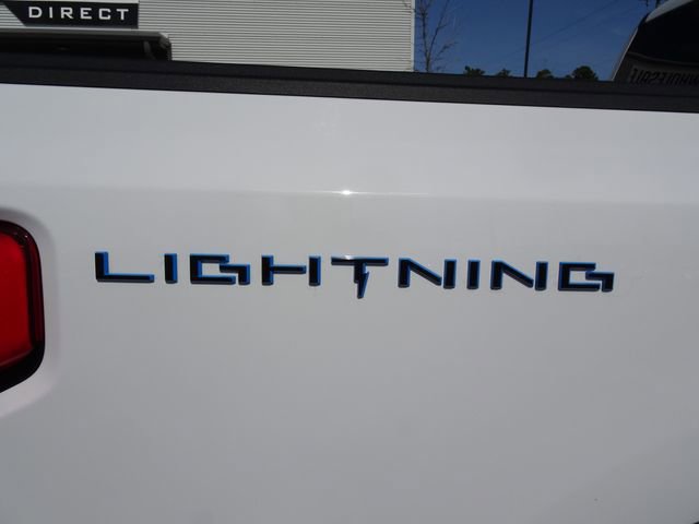Used 2022 Ford F150 Lightning Pro image 40