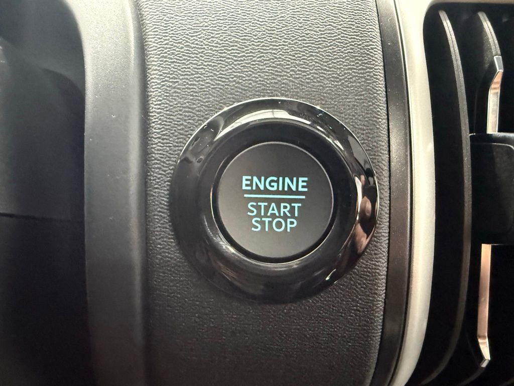 New 2025 Ford Expedition Max Active image 48