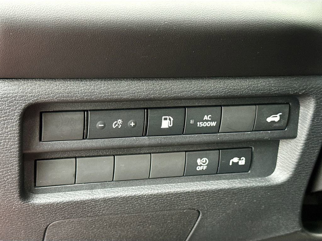 Used 2023 Mitsubishi Outlander SEL image 28