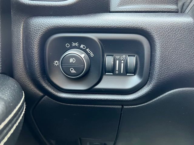 Used 2022 RAM 3500 Laramie image 13