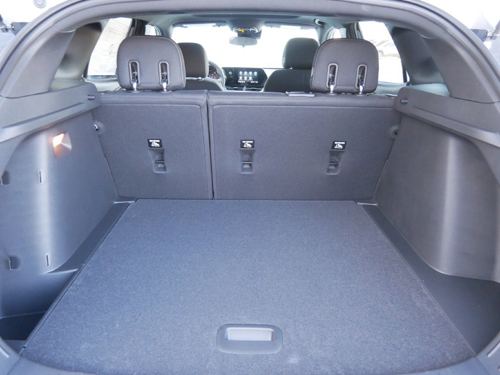 New 2026 Chevrolet Trax RS w/ Sunroof Package FWD image 27