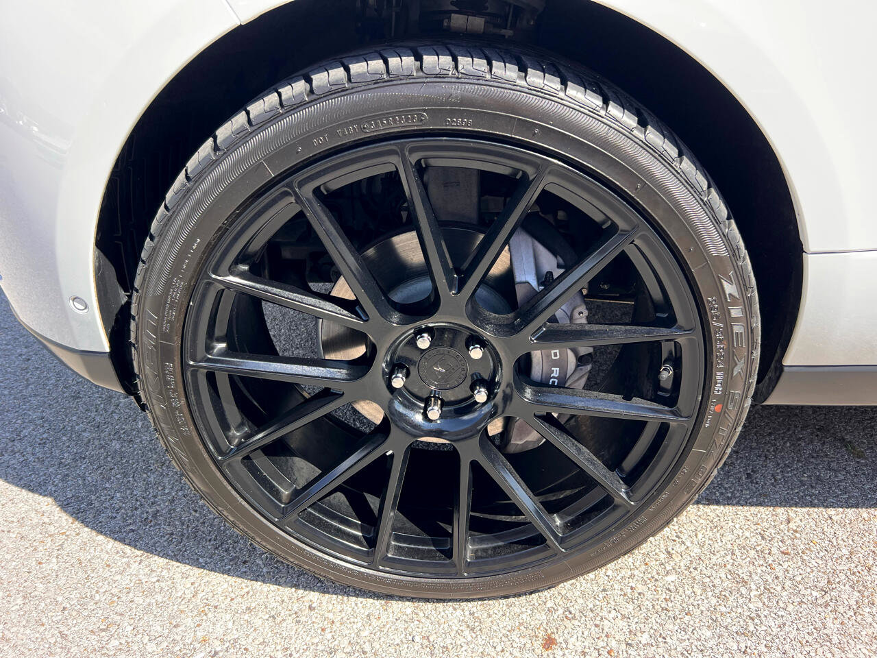 Used 2018 Land Rover Range Rover Long Wheelbase Supercharged image 39