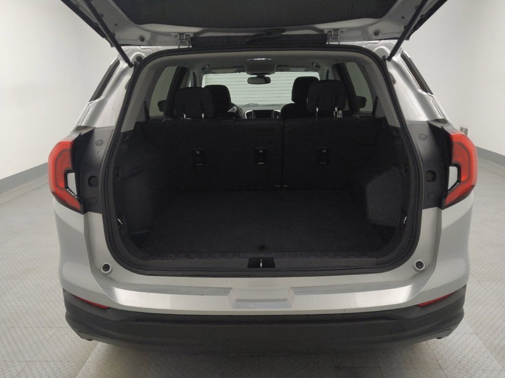 Used 2018 GMC Terrain SLE image 29