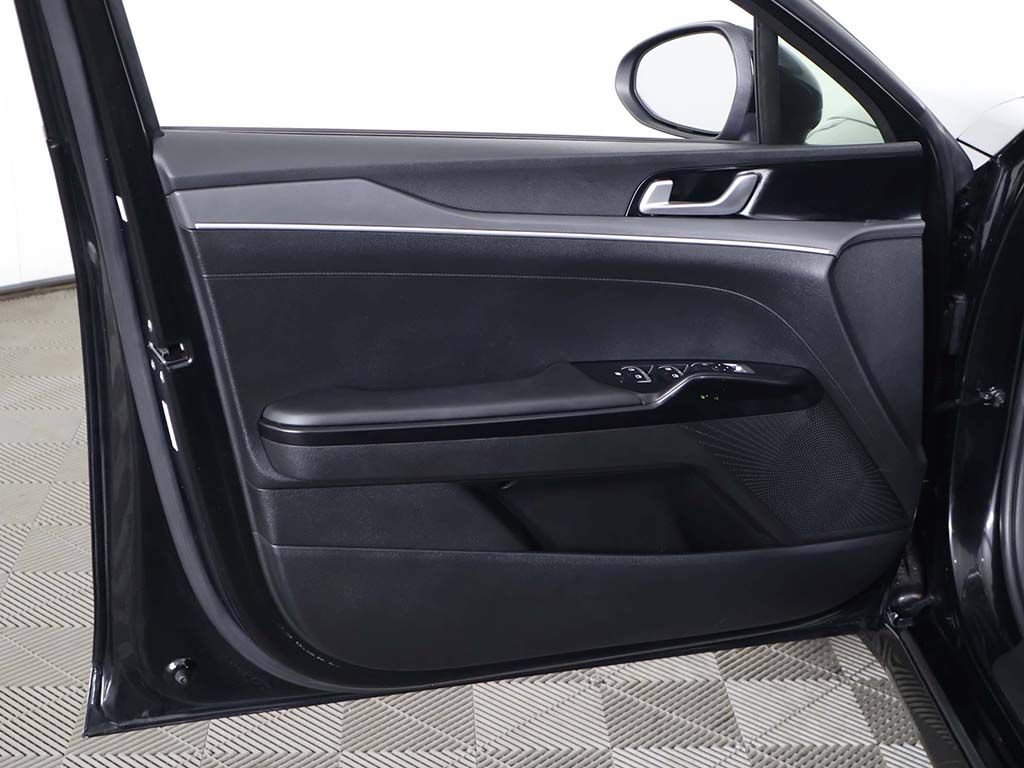 Used 2021 Kia K5 LX FWD image 20