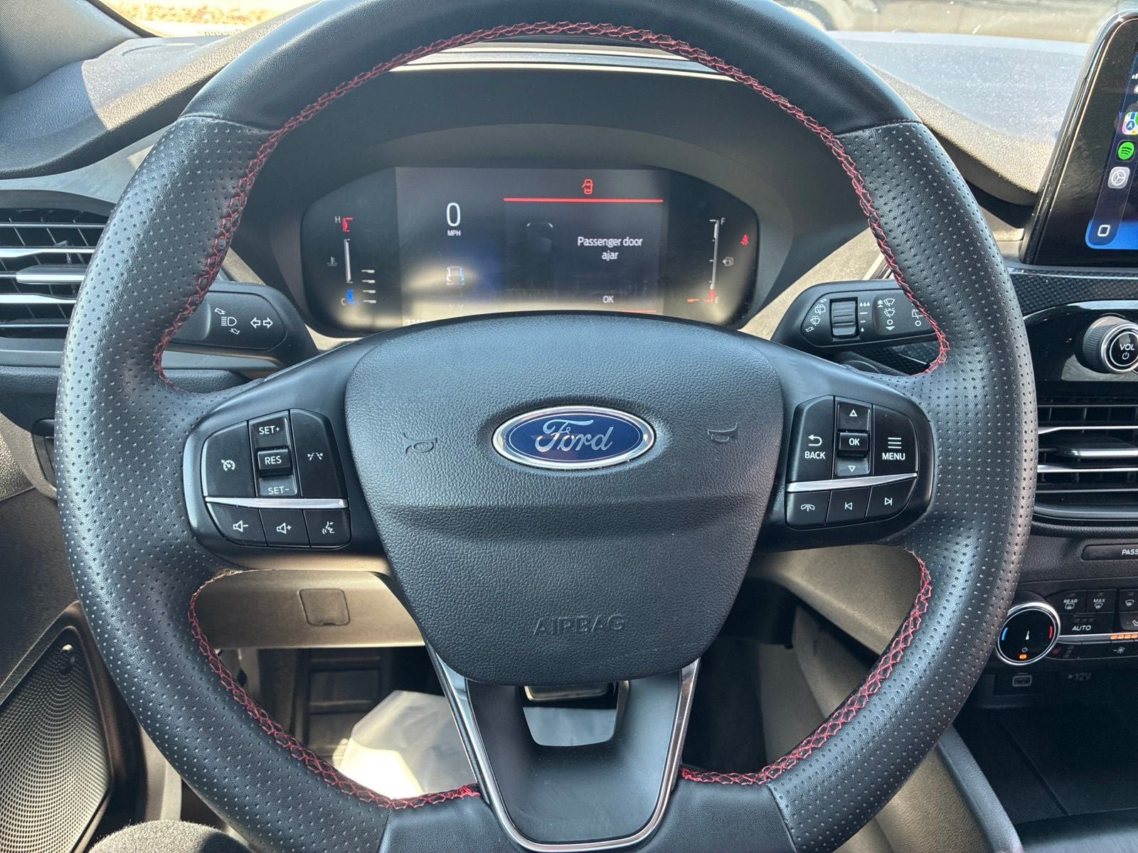 Used 2024 Ford Escape ST-Line AWD/4WD image 25