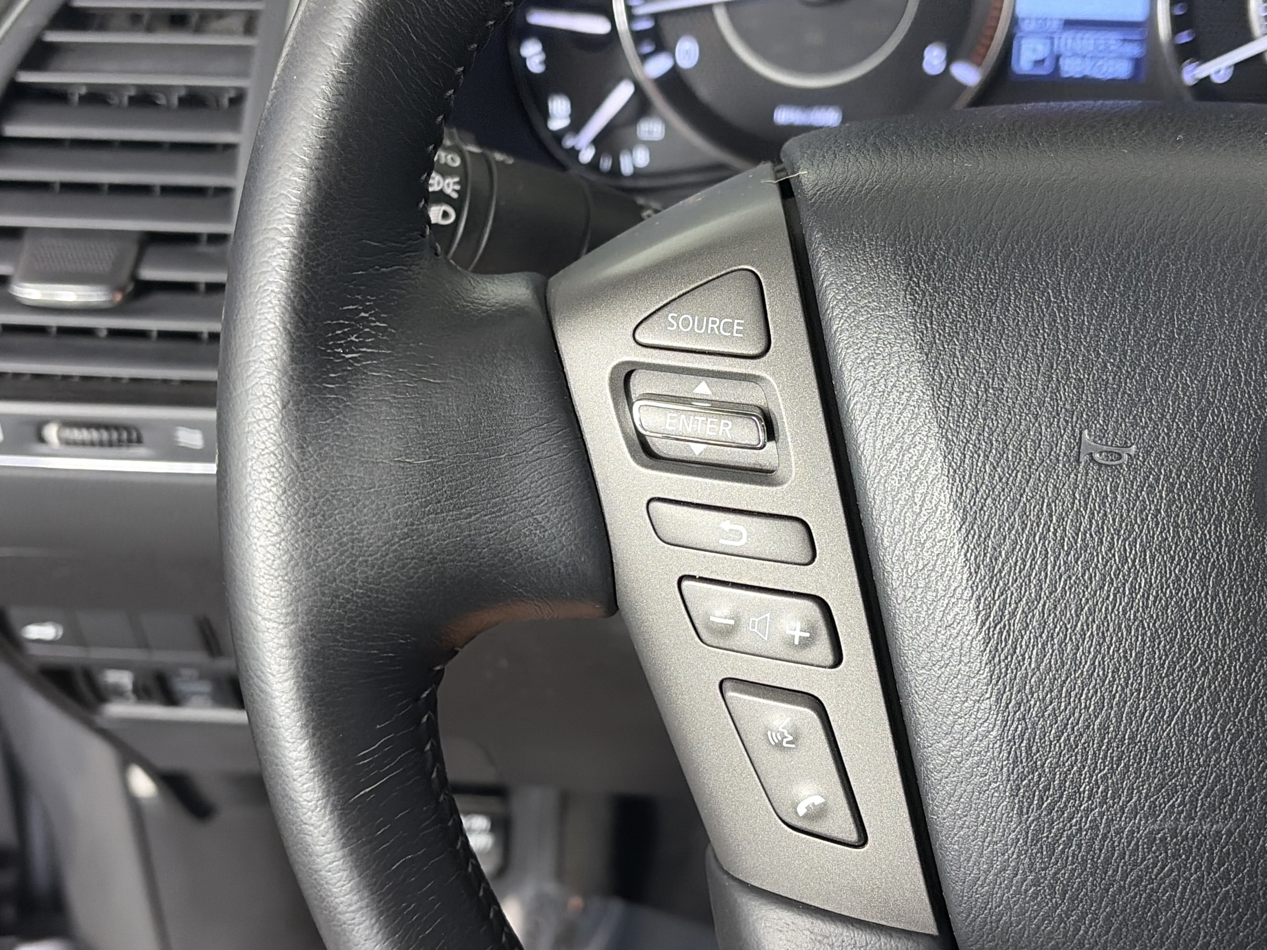 Used 2019 Nissan Armada SV w/ Driver Package AWD/4WD image 30